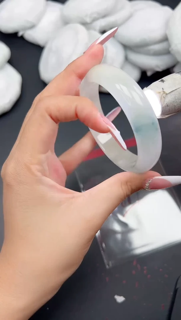 精品手镯，一物一拍T-079