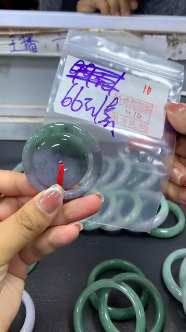 未镶嵌定制翡翠拍一发一随机发货10