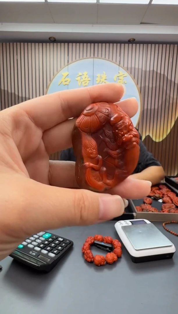 未镶嵌雕刻南红玛瑙078ZB0915产品一个