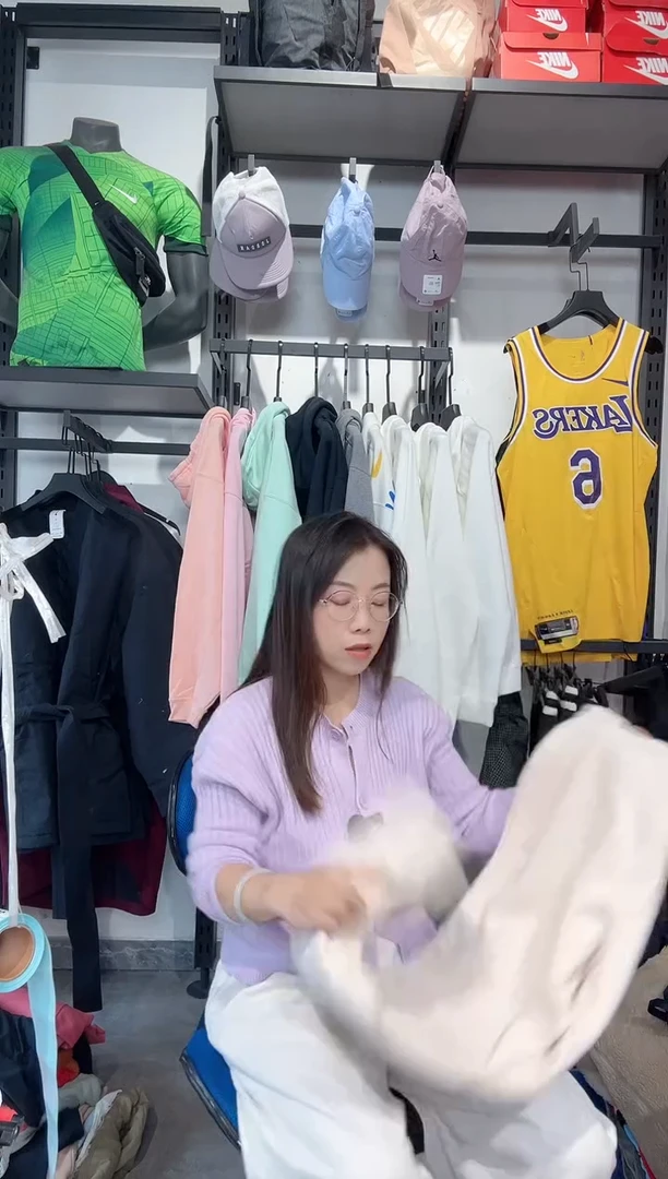 1507 编码 瑕疵款直播间过款为准 尺码