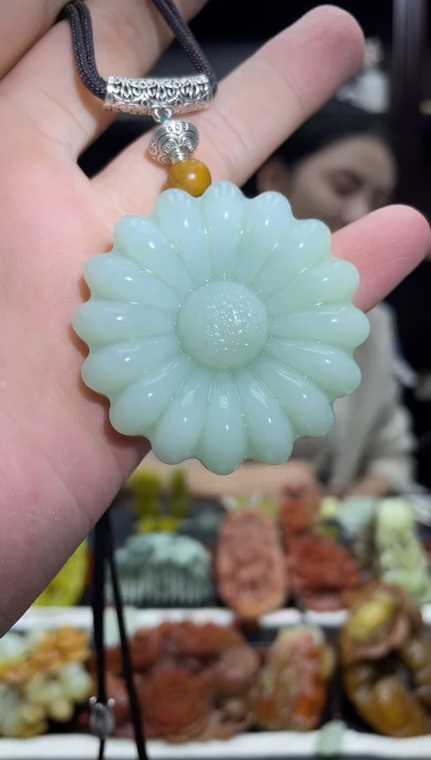 岫玉未镶嵌吊坠·多样性发货*拍一发一