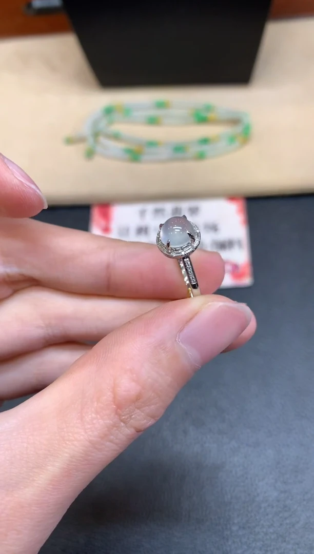 【闪购商品】翡翠戒指18K金镶嵌【无鉴赏期】