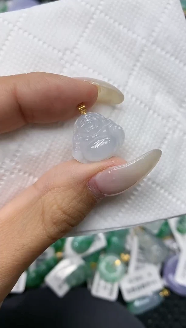 颈饰18K金镶嵌翡翠1111111111