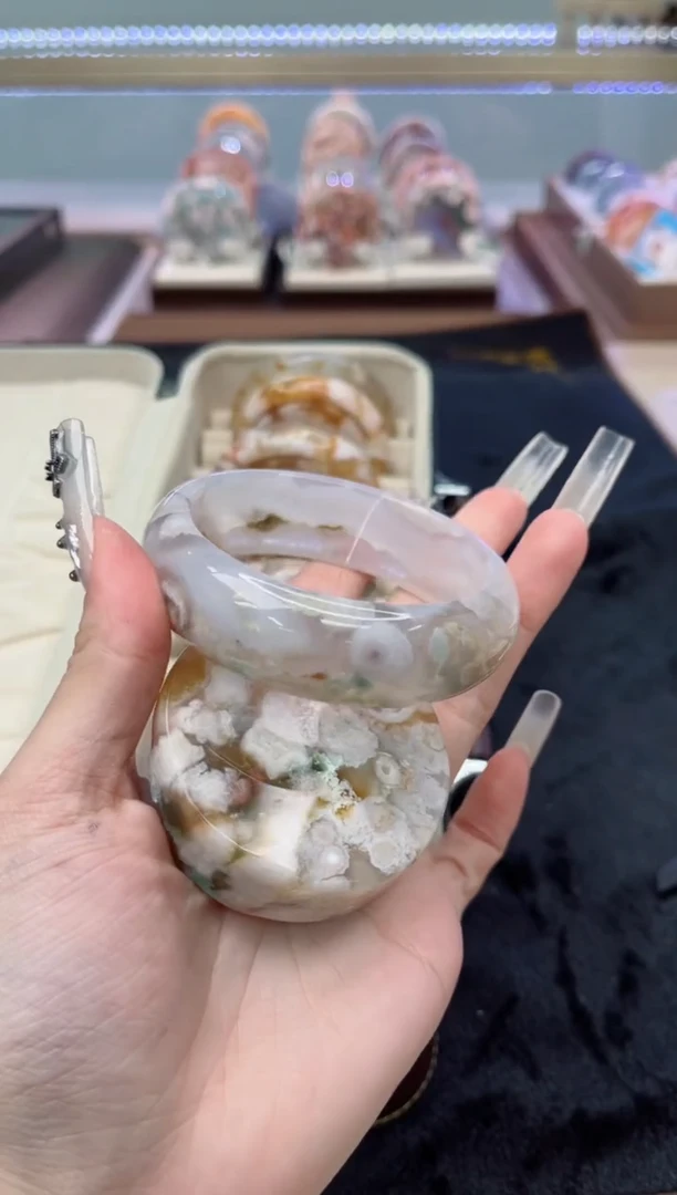 石英质玉手镯未镶嵌59圈口（赠品镯心）3161082