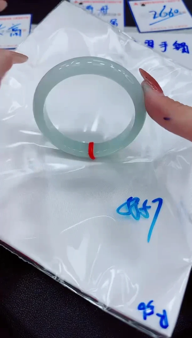 【闪购商品】翡翠手镯未镶嵌000000000
