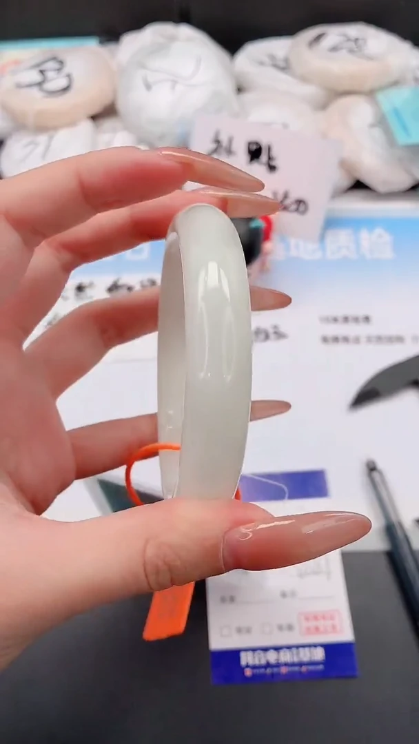 未镶嵌手镯和田玉21W7-60