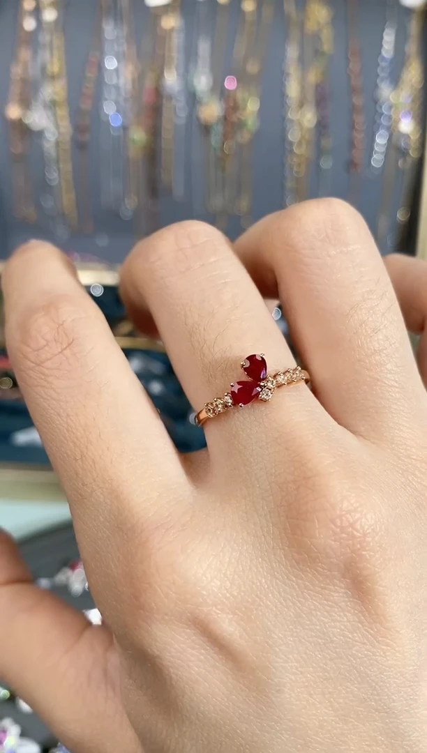 【闪购商品】红宝石戒指18K金镶嵌戒指