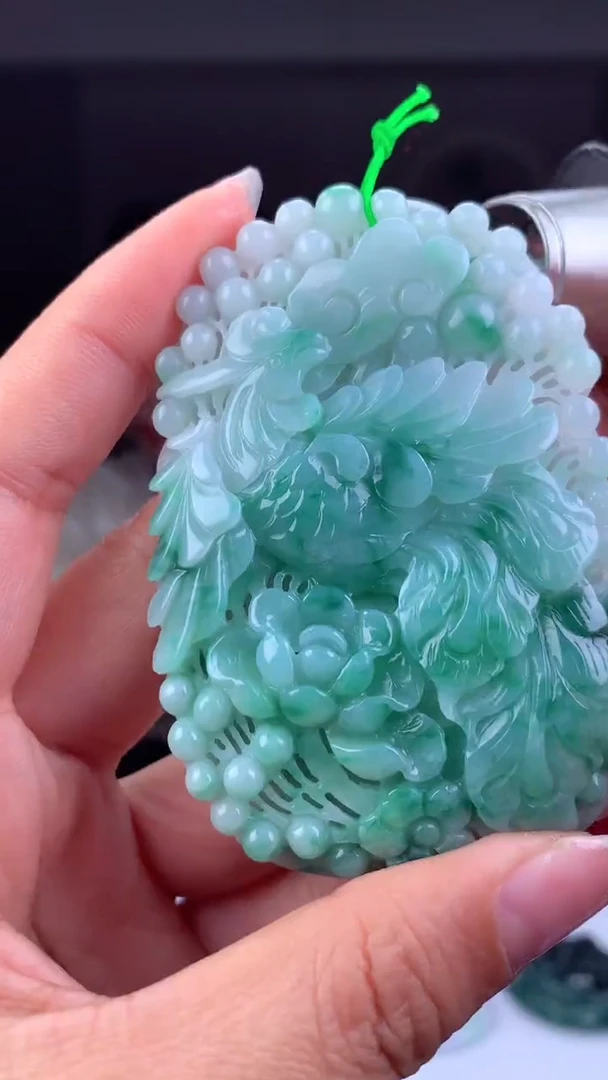【闪购商品】定制翡翠未镶嵌天然A货翡翠（拍一发一)