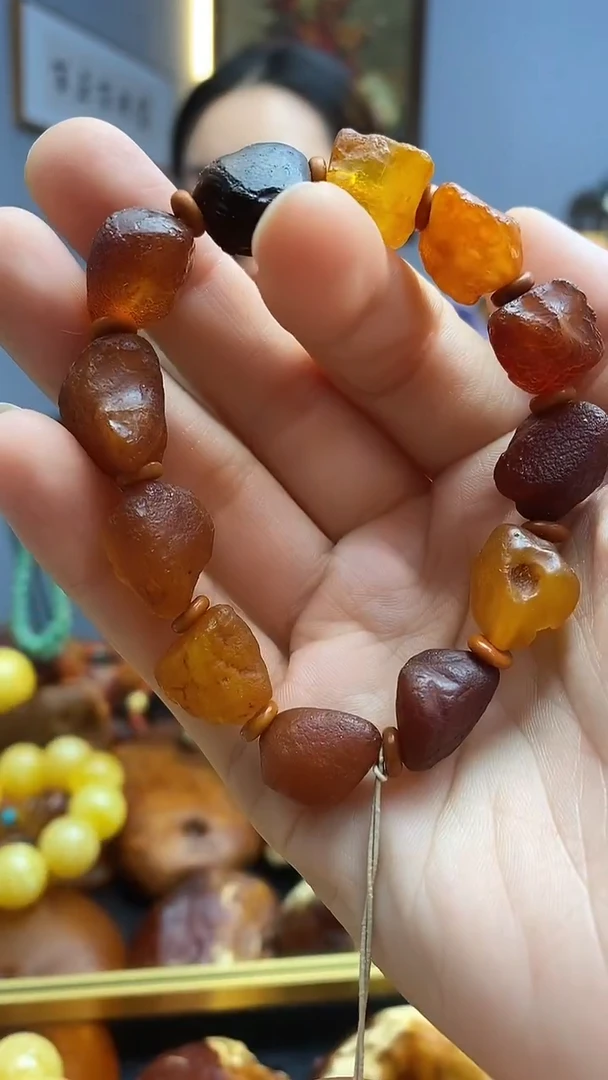 手绳琥珀未镶嵌手串