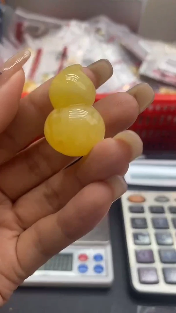 琥珀未镶嵌珠宝奇石1606