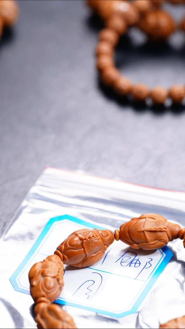 【闪购商品】橄榄核吊坠橄榄核