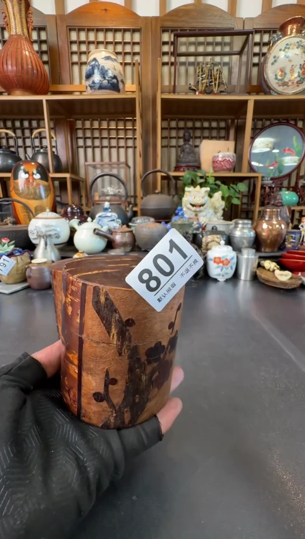 摆件  注意：回流商品，默认有瑕，不退不换。