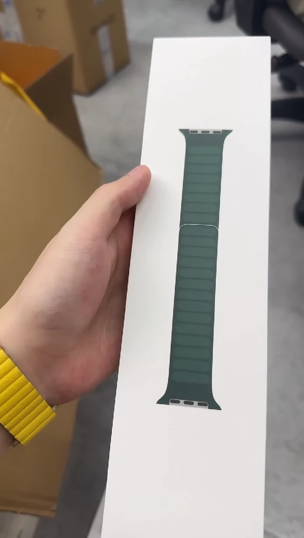未拆封大表盘 绿 皮革链式