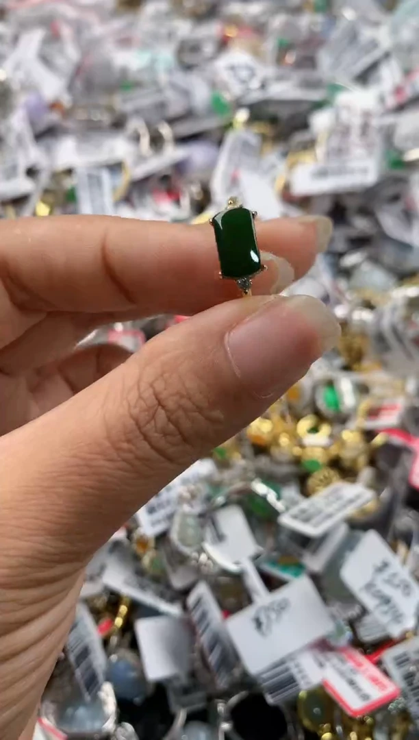 银S925镶嵌戒指翡翠666    8