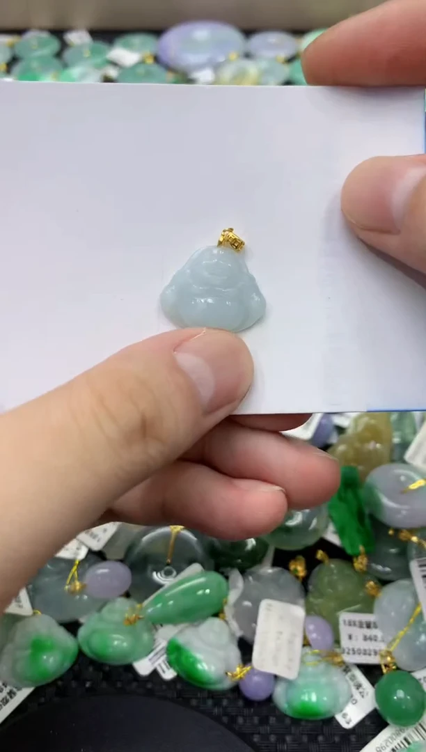 颈饰未镶嵌翡翠天然缅甸翡翠A货