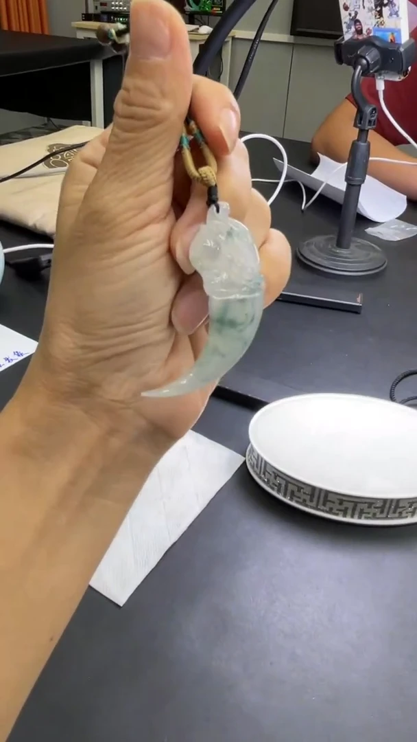 颈饰未镶嵌翡翠翡翠挂件