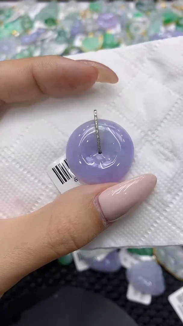 颈饰18K金镶嵌翡翠111111111111