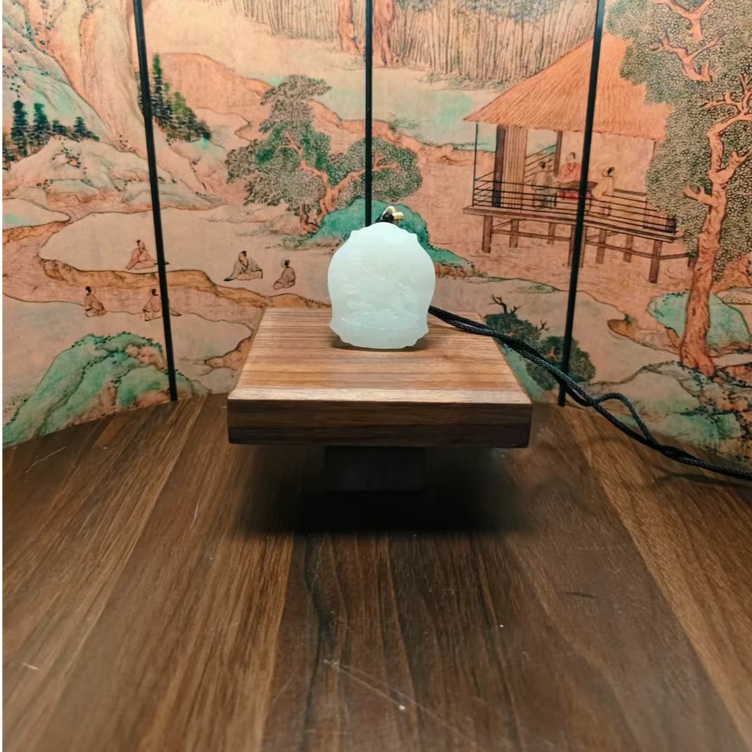 A和田玉八臂天王吊坠0343