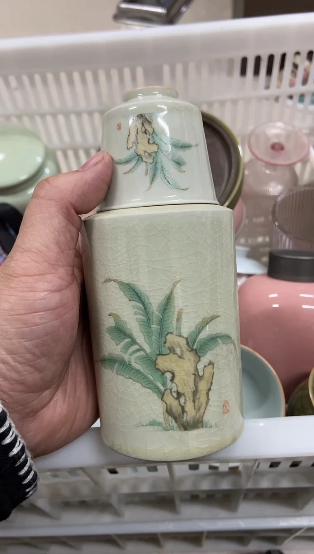 杯无运费险有瑕疵的摄影的产品有使用过的痕迹有点脏介意勿拍