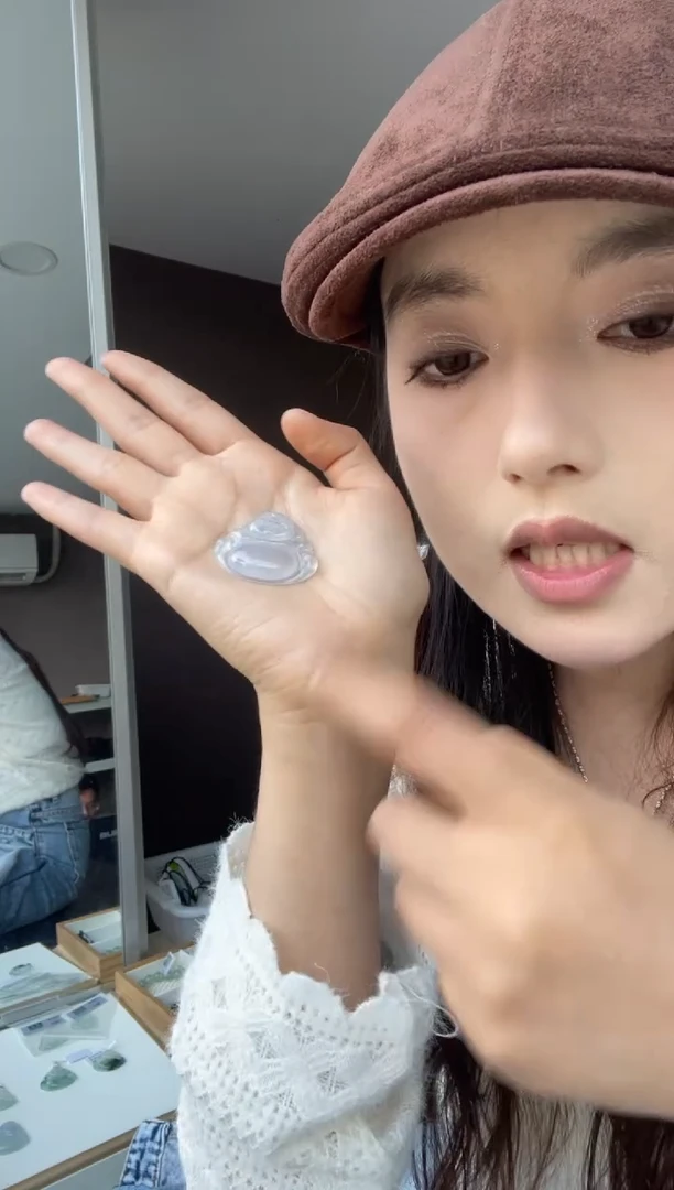 吊坠(不含链)未镶嵌翡翠物****?天然缅甸A货翡翠