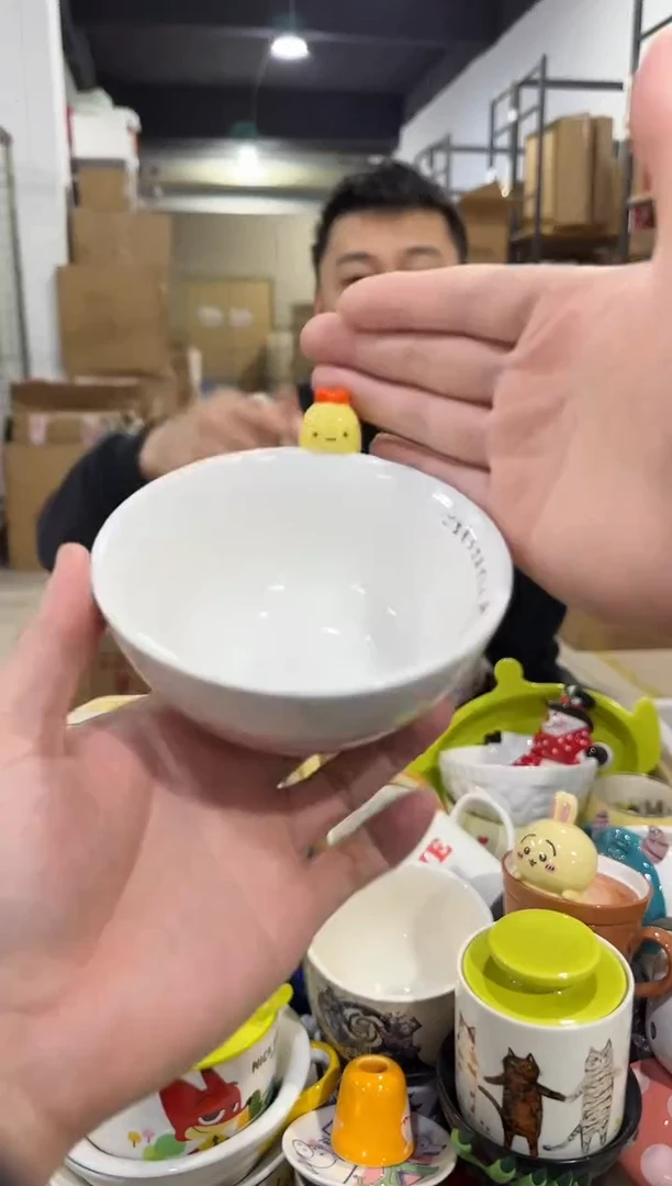 瓷片炸虾公仔碗