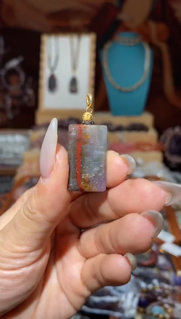 【闪购商品】水晶吊坠未镶嵌极光无事牌