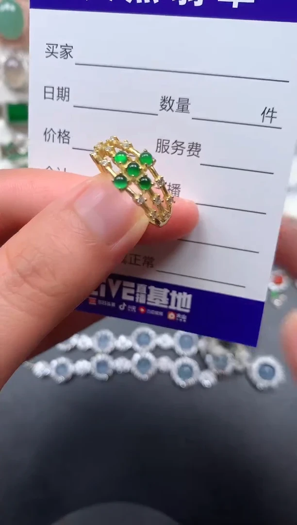 银S925镶嵌戒指翡翠25