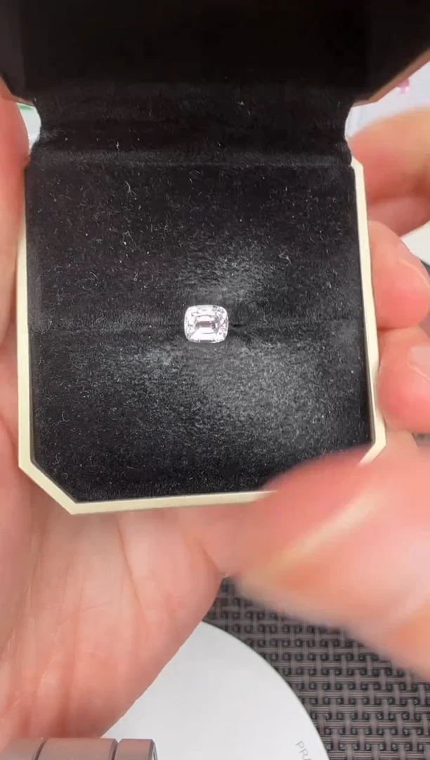 【闪购商品】尖晶石白色未镶嵌1.4ct-B012352