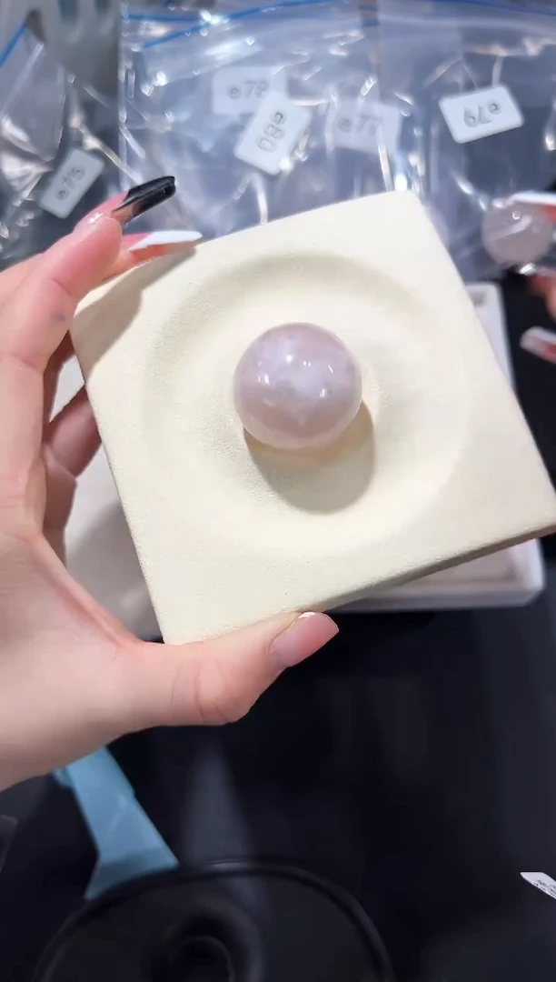 无无81e多样性发其一【1个】默认微瑕29mm