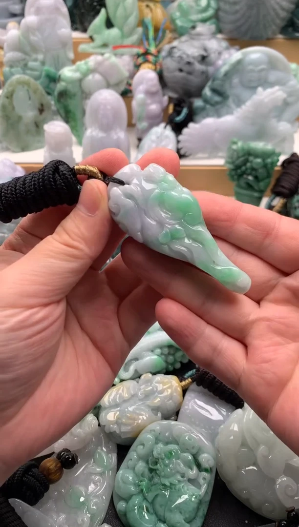 吊坠(不含链)未镶嵌翡翠1