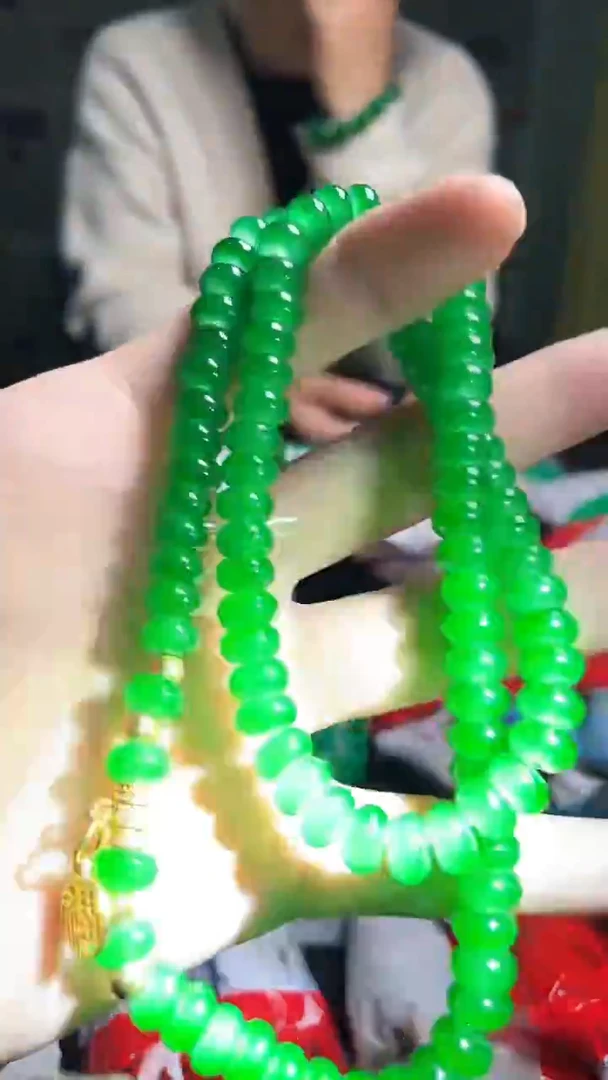 猛子收货精美珠链