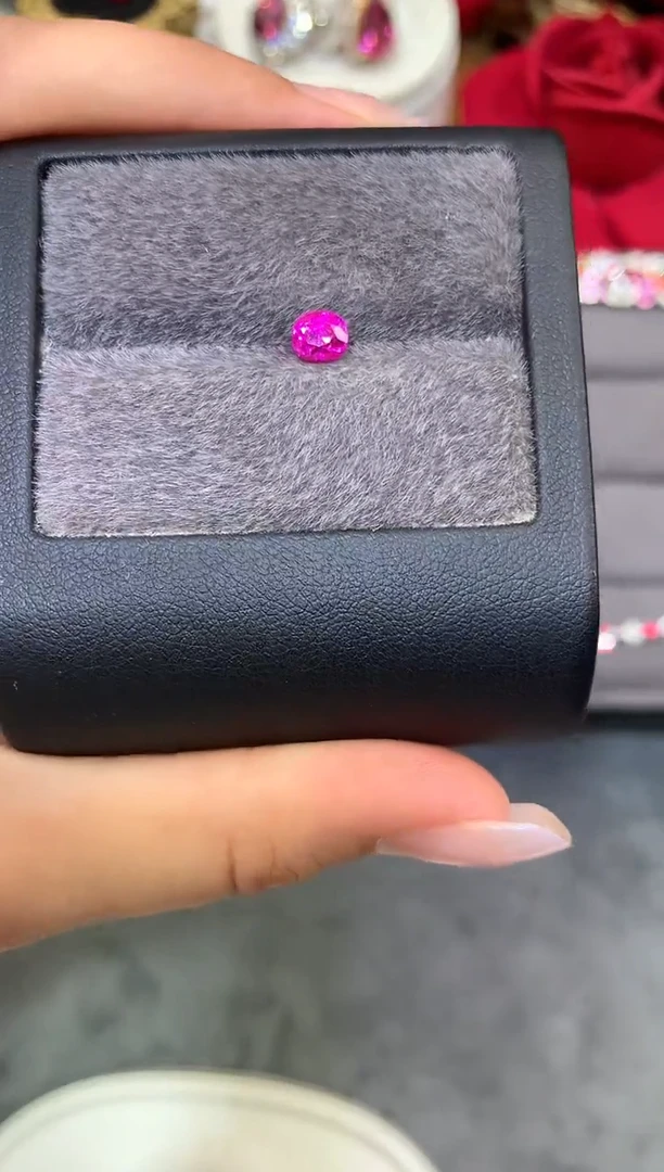 未镶嵌裸石定制红宝石H****a枕型  粉红宝 0.92ct