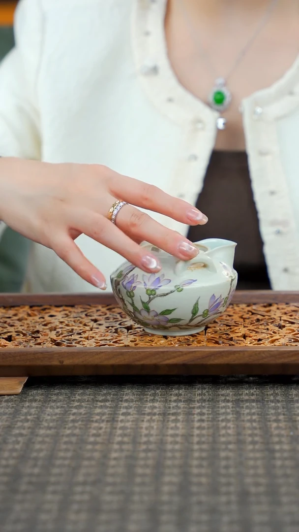 11留器茶斋高货瓷器@@YG0809