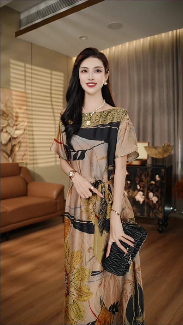 国颐 琉璃冰感丝连衣裙轻奢优雅洋气减龄时尚百搭显瘦V25L253