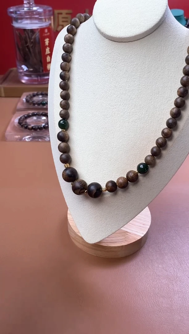 手串沉香沉水芽庄黄棋楠瘤疤+芽庄白棋楠设计