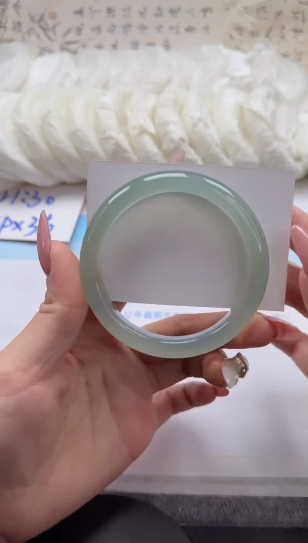 未镶嵌手镯石英质玉19-58.8