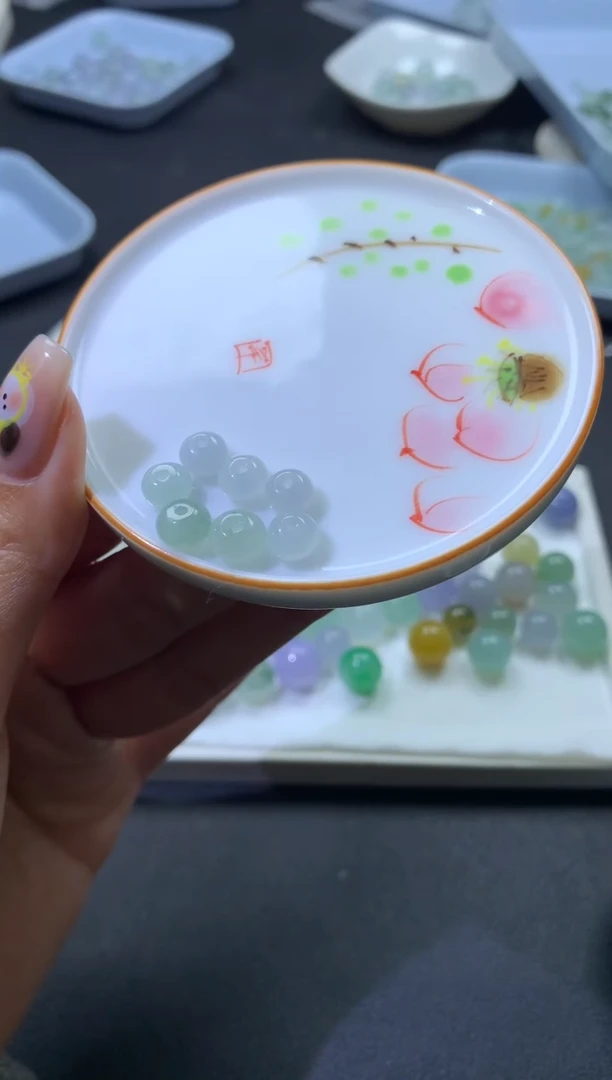 【闪购商品】定制翡翠未镶嵌珠09