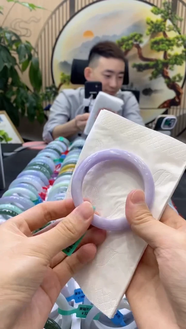 翡翠手镯未镶嵌000000000008339
