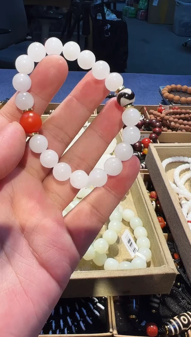 未镶嵌手串和田玉10+