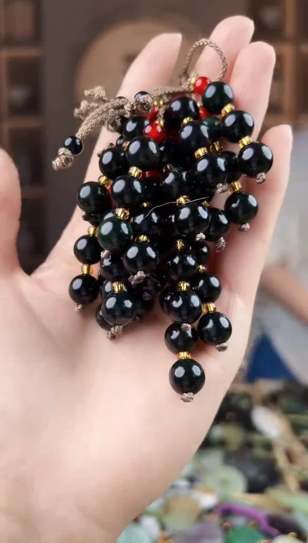 颈饰未镶嵌和田玉拍一发一，多样性发货