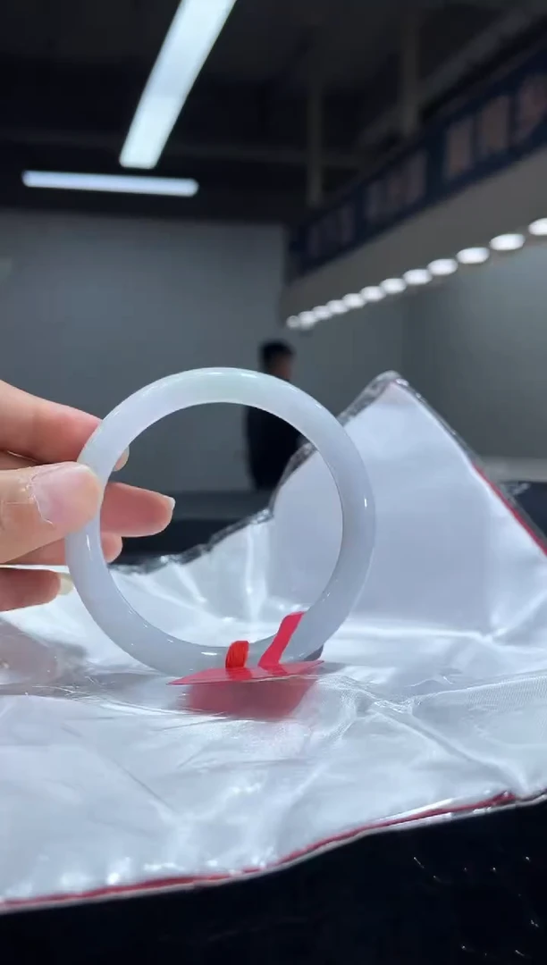 未镶嵌手镯翡翠12