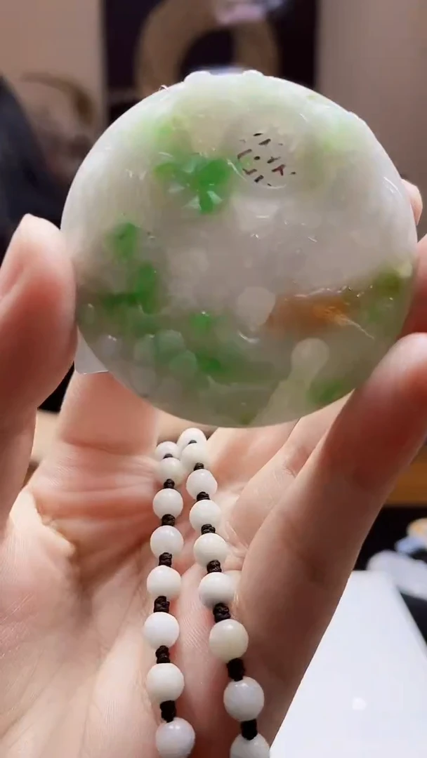 未镶嵌定制翡翠吊坠76
