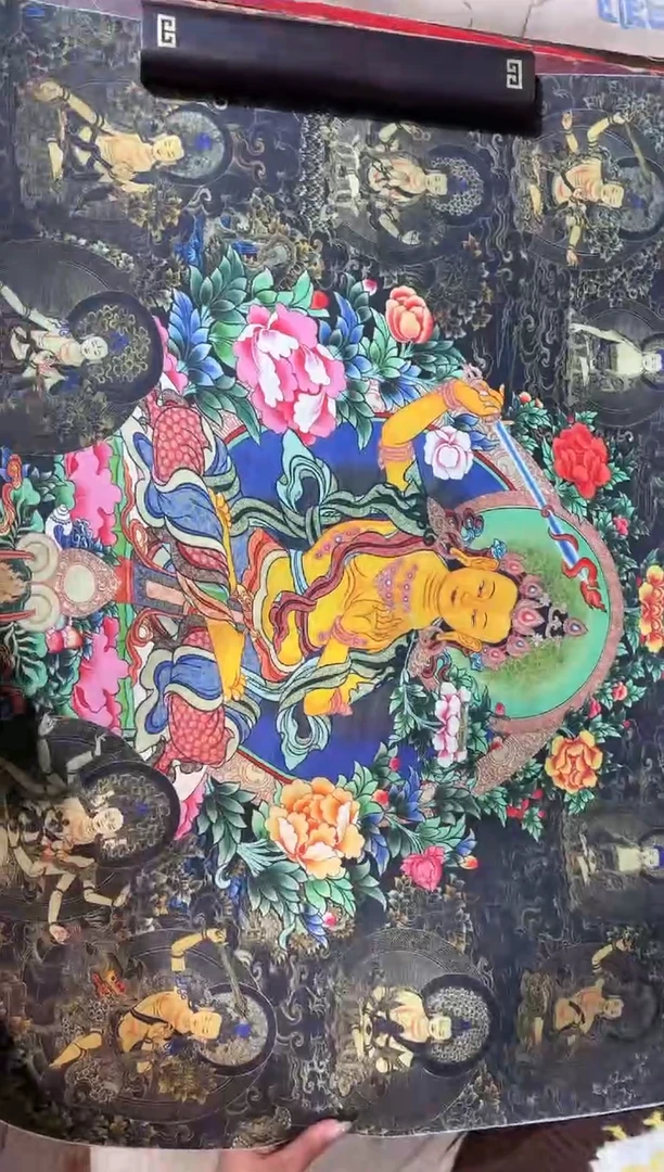 卷轴画龙妹的唐卡tk16012
