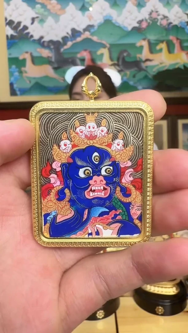 吊坠大黑-热贡纯手绘周毛