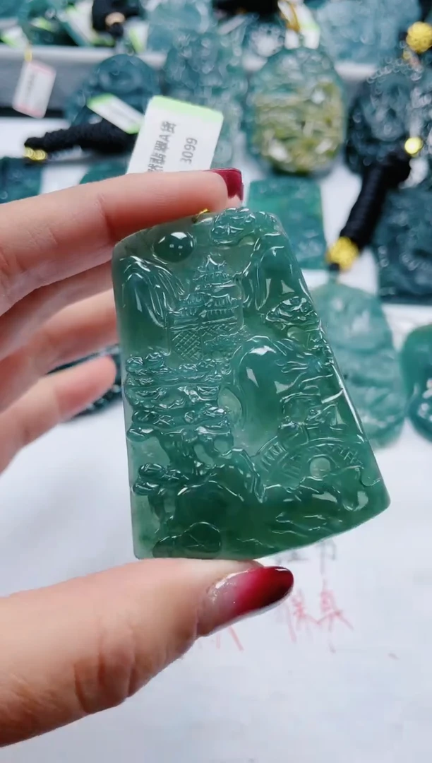 【闪购商品】翡翠颈饰未镶嵌