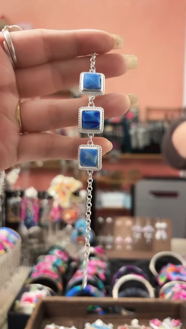 织绣艺枝独绣手工饰品4