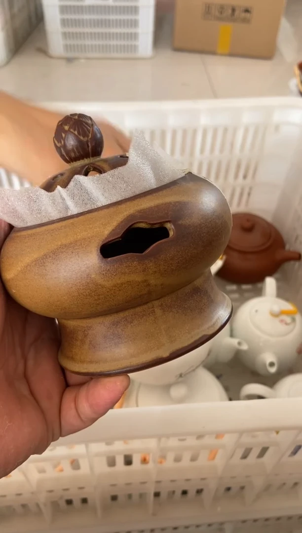 无运费险有瑕疵的摄影的产品有使用过的痕迹有点脏介意勿拍