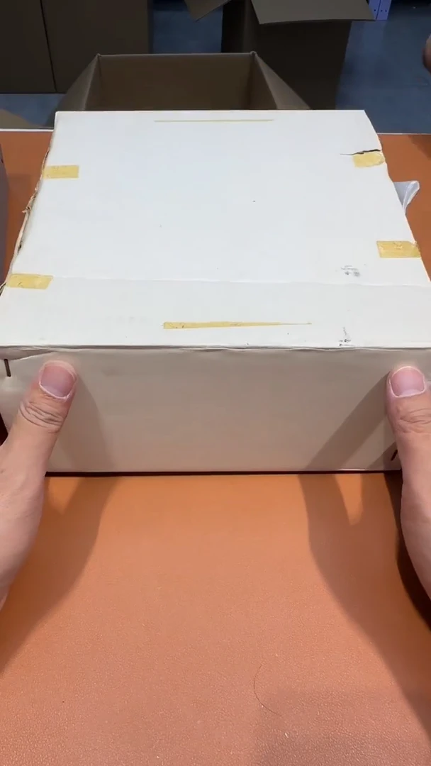 琉璃手工艺品叫****行阿达西日瓷