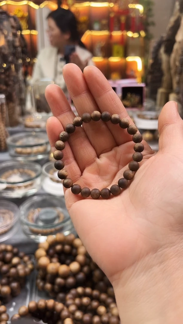 沉香手串棋楠张勺子圆珠单圈