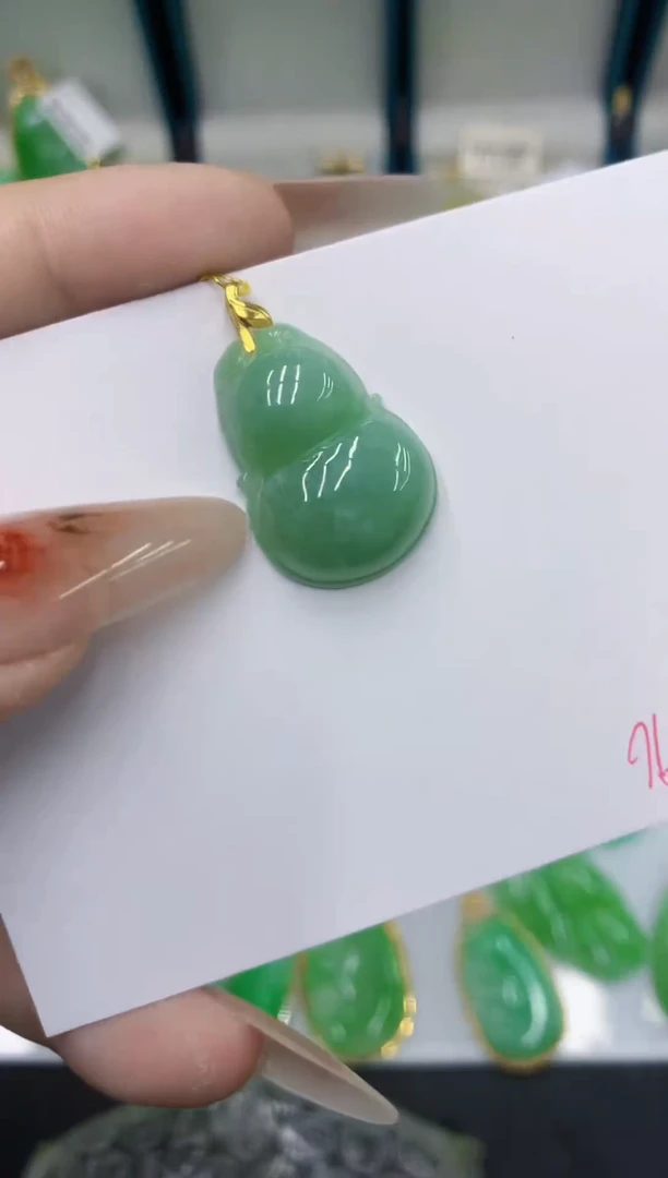 颈饰未镶嵌翡翠111111